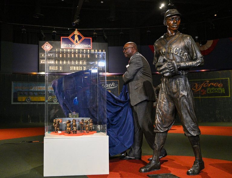 Civil Rights Contributions of the Negro League with geddy lee | Teambrown